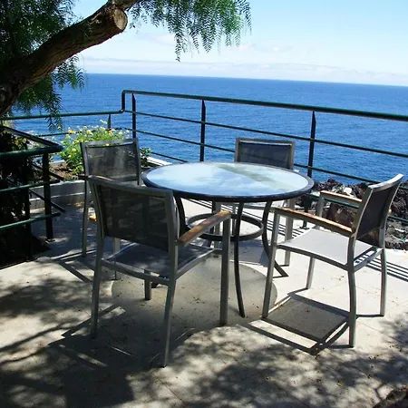 Comfortable In With Sea View