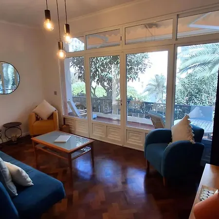 Comfortable In With Sea View Vakantiehuis Funchal (Madeira)